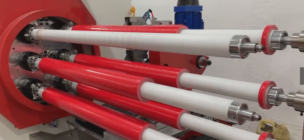 706-3三軸翻卷全自動(dòng)切臺-2